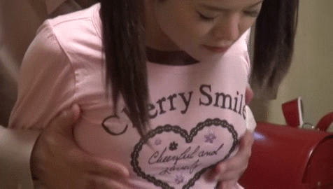 【合法ロリGIF】還暦を越えたお爺ちゃんがパソコンを覚えた理由がコレwwPC教室に通う小●生にイタズラレイプ その4