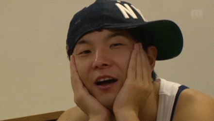 【合法ロリGIF】実家の銭湯に来た同級生にイタズラするマセガキｗｗｗ小学生男子に番台をさせるとこうなる その2