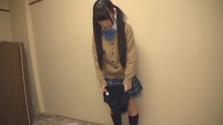 【ブルマGIF】これで興奮するのは昭和のおっさん！？ブルマ履かせたまま中出しする援交SEX！ その2