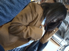 【痴かんGIF】人生で初めての痴かんに戸惑う女子●生が潮吹きに目覚める瞬間wwww