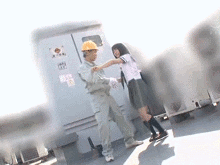 【エロGIF】海外の売春婦より酷い日本の女子●生…野外で見ず知らずの人にフェラチオの押し売りｗｗ