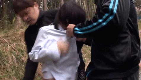 ど田舎の女子中学生が林道でDQNに襲われ中出しされる集団野外レイプGIF画像が衝撃的すぎるｗｗｗｗ その3